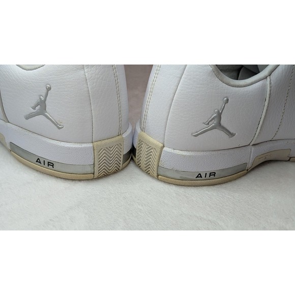 Jordan Team Elite 2 Low White Metallic Silver AO1732-100 Girl's Size (4.5) YOUTH - Picture 11 of 16
